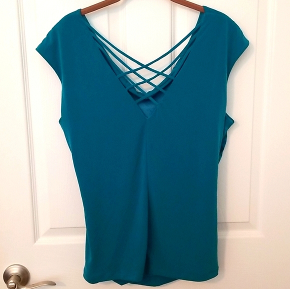 Fortune + Ivy *Lydia* cowl neck top - Picture 4 of 9